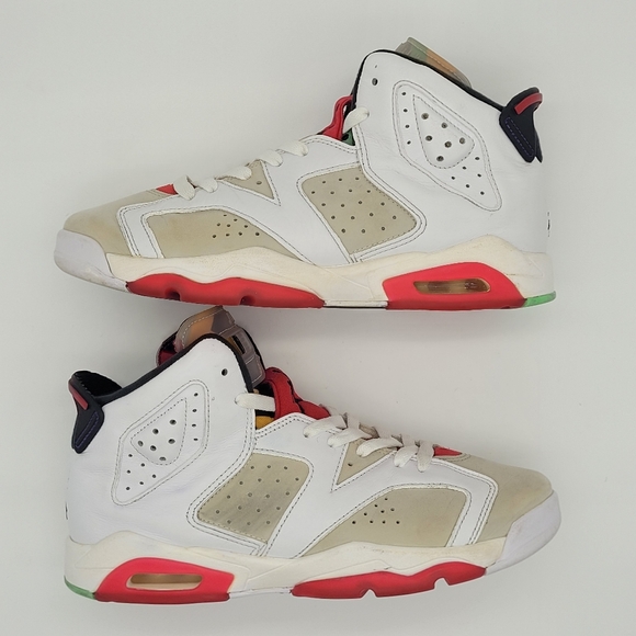 Youth Jordan 6 Retro Hare GS 7Y - Neutral Grey/True Red - Style #384665-062 Used - Picture 3 of 13